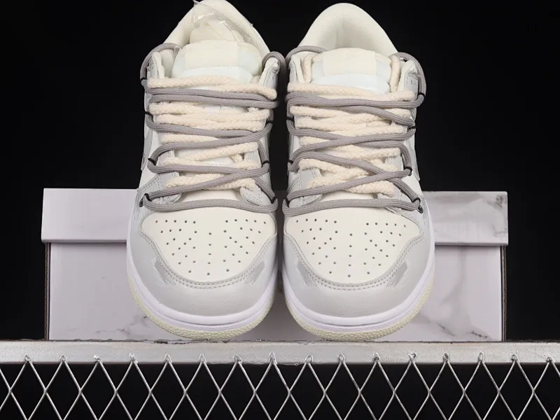 All Categories Nk SB Dunk Series Nk SB Dunk Low Low-top Sneakers Nk Dunk Low Retro "Coconut Milk" Vibe Wind Distressed Paper Plane Travel Graffiti Customized Deconstructed Strap Casual Sneakers DJ6188-100